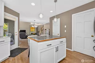 1223 199th St SW, Lynnwood, WA 98036 - Photo 17