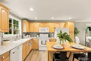 20818 Royal Anne Rd, Bothell, WA 98021 - Photo 11