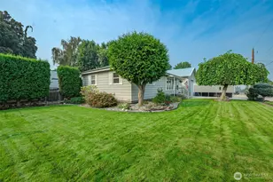 1388 Tedford St SE, East Wenatchee, WA 98802 - Photo 5