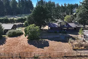 6065 McMaster Rd, Freeland, WA 98249 - Photo 3