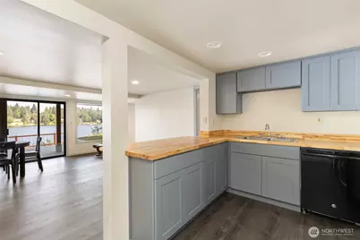 2448 Rocky Point Road NW, Bremerton, WA 98312 - Photo 25