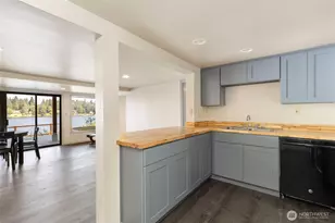 2448 Rocky Point Rd NW, Bremerton, WA 98312 - Photo 25