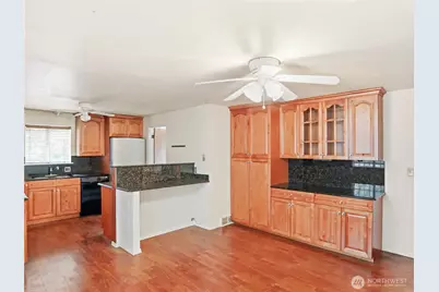 3020 E Yesler Way, Seattle, WA 98122 - Photo 13