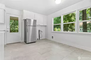 4541 Cable St, Bellingham, WA 98229 - Photo 13