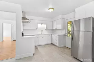 4541 Cable St, Bellingham, WA 98229 - Photo 9