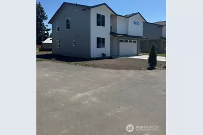 712 F and S Grade Rd, Sedro Woolley, WA 98284 - Photo 1