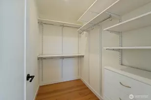 815 NE 100th St, Seattle, WA 98125 - Photo 13