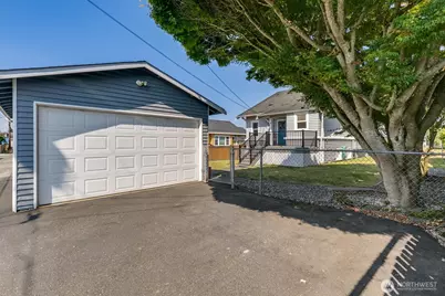 2716 Leonard Drive, Everett, WA 98201 - Photo 3
