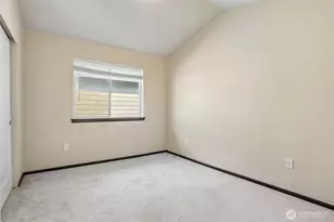 19627 1st Ave SE, Bothell, WA 98012 - Photo 17