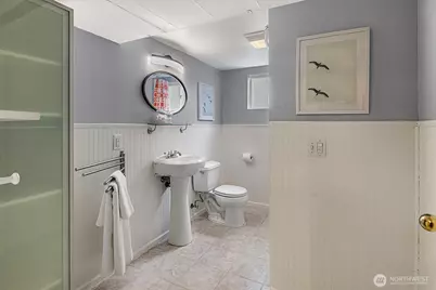 1022 NE 72nd Street, Seattle, WA 98115 - Photo 17