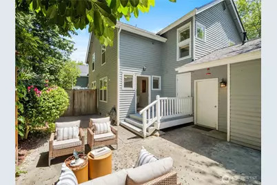 4170 244th Place SE, Sammamish, WA 98029 - Photo 7