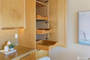 185 Madison Ave N, Bainbridge Island, WA 98110 - Photo 11