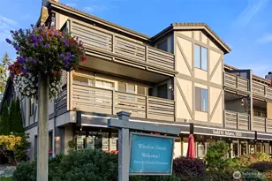 185 Madison Ave N, Bainbridge Island, WA 98110 - Photo 1