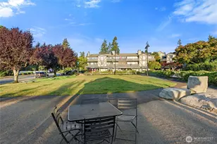185 Madison Ave N, Bainbridge Island, WA 98110 - Photo 35
