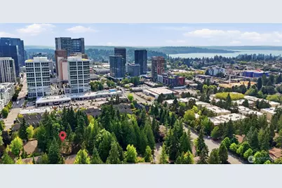 1266 Bellevue Way #4, Bellevue, WA 98004 - Photo 29