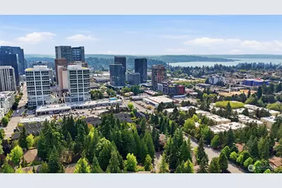 1266 Bellevue Way #4, Bellevue, WA 98004 - Photo 25