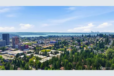 1266 Bellevue Way #4, Bellevue, WA 98004 - Photo 27
