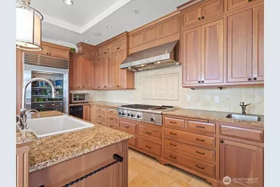 2015 SE Columbia River Dr #450, Vancouver, WA 98661 - Photo 25