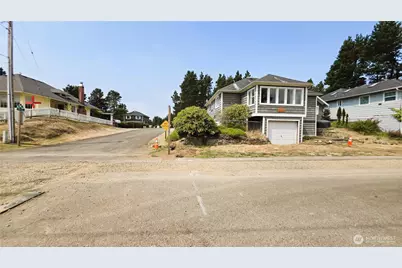 4503 K Place, Seaview, WA 98644 - Photo 5