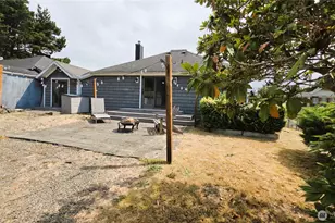 4503 K Pl, Seaview, WA 98644 - Photo 7