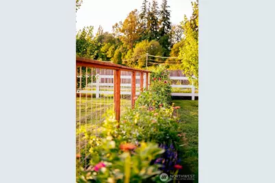 24200 Harvey Creek Rd, Arlington, WA 98223 - Photo 37