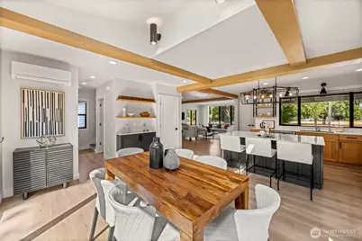 9047 51st Avenue NE, Seattle, WA 98115 - Photo 15