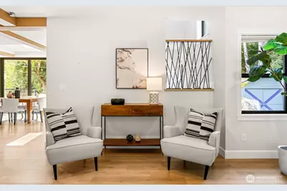 9047 51st Avenue NE, Seattle, WA 98115 - Photo 9