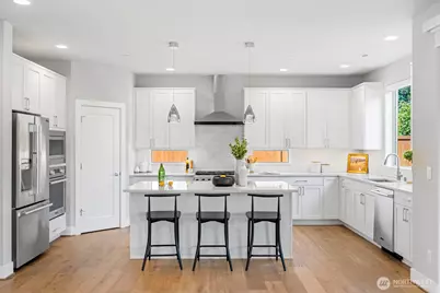 16022 124th Court NE, Woodinville, WA 98072 - Photo 13