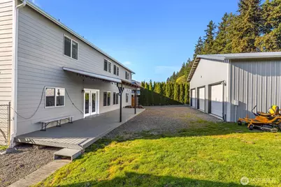 17505 38th Ave Ct E, Tacoma, WA 98446 - Photo 31
