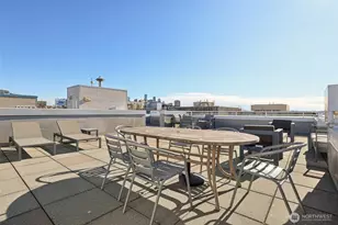 520 2nd Ave W, Seattle, WA 98119 - Photo 25