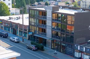 5611 University Wy NE, Seattle, WA 98105 - Photo 21
