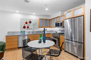 5611 University Wy NE, Seattle, WA 98105 - Photo 7