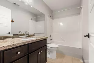 17210 36th Ave E, Tacoma, WA 98446 - Photo 39
