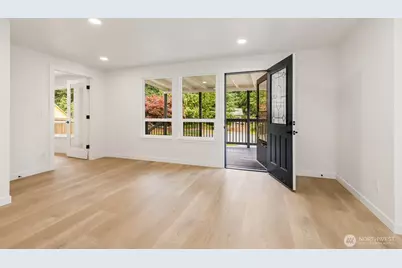 18103 81st St E, Bonney Lake, WA 98391 - Photo 13
