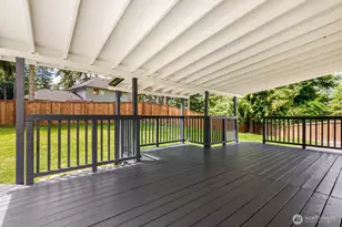 18103 81st St E, Bonney Lake, WA 98391 - Photo 9