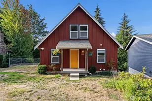 24688 W Holly View Dr, Seabeck, WA 98380 - Photo 3