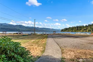 24688 W Holly View Dr, Seabeck, WA 98380 - Photo 23