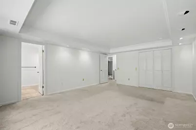 2235 Sahalee Drive E, Sammamish, WA 98074 - Photo 9