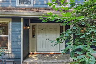 2235 Sahalee Dr E, Sammamish, WA 98074 - Photo 1