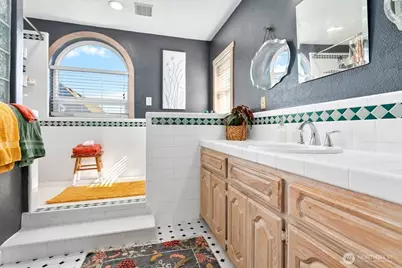 1402 Humboldt Street, Bellingham, WA 98225 - Photo 27