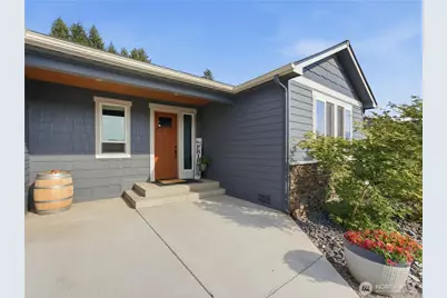 625 S Perry Avenue, East Wenatchee, WA 98802 - Photo 5