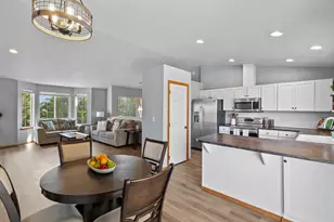 3206 91st Dr NE, Lake Stevens, WA 98258 - Photo 9