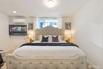 9212 20th Avenue SW #B, Seattle, WA 98106 - Photo 13