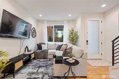 9212 20th Avenue SW #B, Seattle, WA 98106 - Photo 3