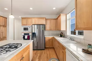 14627 36 Ave SE, Bothell, WA 98012 - Photo 11