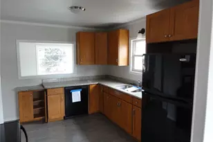 411 7th St SE, Auburn, WA 98002 - Photo 3