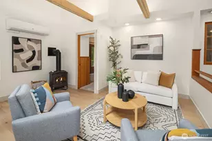 12640 Manzanita Rd NE, Bainbridge Island, WA 98110 - Photo 7
