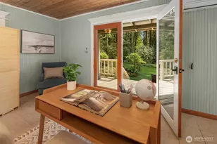 12640 Manzanita Rd NE, Bainbridge Island, WA 98110 - Photo 17