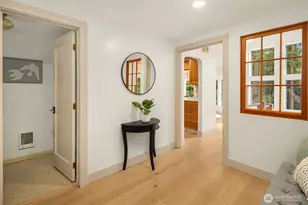 12640 Manzanita Rd NE, Bainbridge Island, WA 98110 - Photo 9