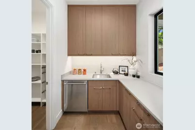 12622 SE 27th Street, Bellevue, WA 98005 - Photo 11
